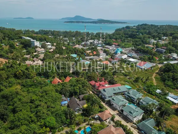 RAW6436: Plot of land in the area of Yanui beach. Photo #2