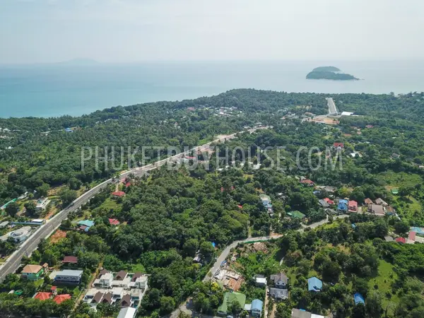 RAW6436: Plot of land in the area of Yanui beach. Photo #6