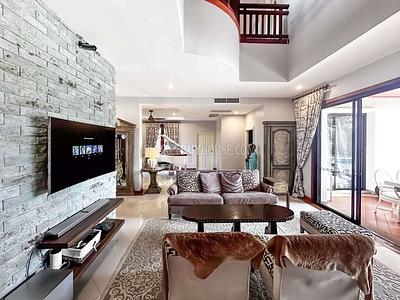 BAN21929: Stylish Large 5-bedroom Villa In Bang Tao . Photo #20