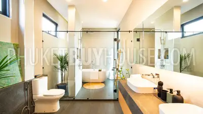 CHA7035: SeaView Villa in Chalong Bay. Photo #10