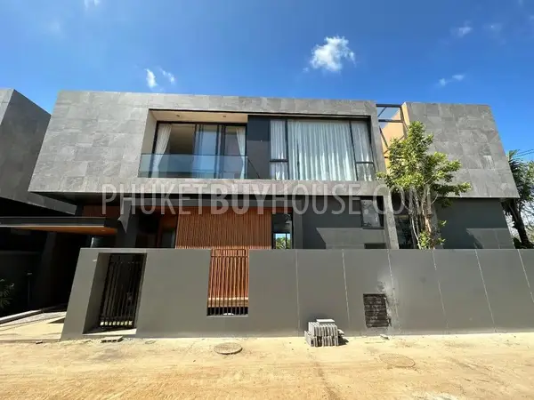 CHA7035: SeaView Villa in Chalong Bay. Photo #2