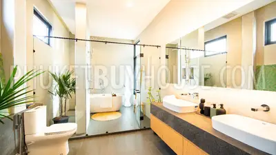 CHA7035: SeaView Villa in Chalong Bay. Photo #26