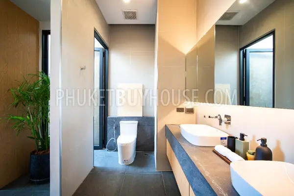 CHA7035: SeaView Villa in Chalong Bay. Photo #14