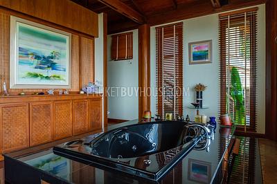 SUR6464: Luxury Villa with Sea View in Surin Area. Photo #70