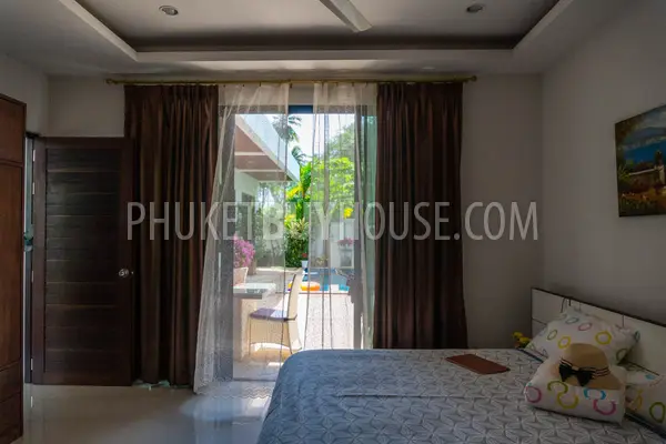 RAW6477: Villa with Pool for Sale in Rawai. Fotoğraf #22