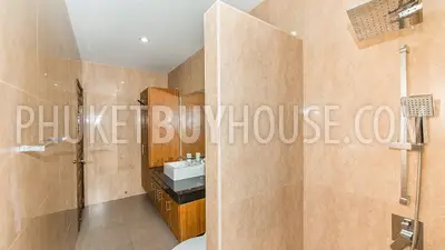 RAW6439: Lovely Villa For Sale in Rawai. Fotoğraf #18