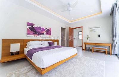 RAW21931: Splendid 3-Bedroom Villa in Rawai. Photo #21