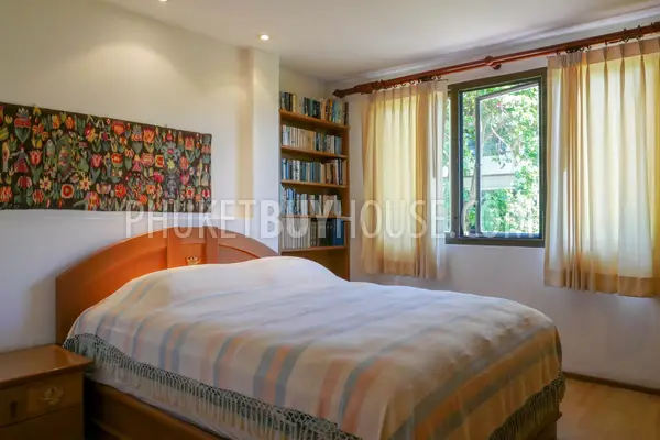 PAN21953: Stunning Three-Bedroom House For Sale With Magnificent Views of Ao Yon Bay and Racha Islands. Fotoğraf #13