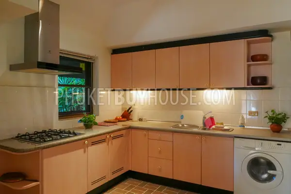 PAN21953: Stunning Three-Bedroom House For Sale With Magnificent Views of Ao Yon Bay and Racha Islands. Fotoğraf #10