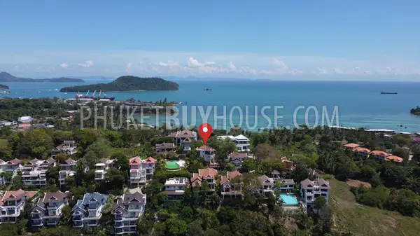 PAN21953: Stunning Three-Bedroom House For Sale With Magnificent Views of Ao Yon Bay and Racha Islands. Fotoğraf #18
