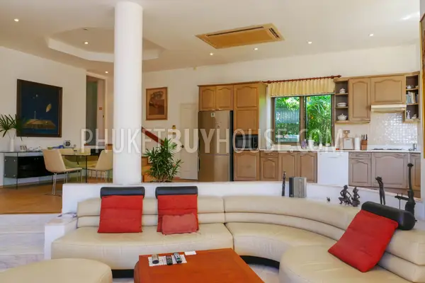 PAN21953: Stunning Three-Bedroom House For Sale With Magnificent Views of Ao Yon Bay and Racha Islands. Fotoğraf #7