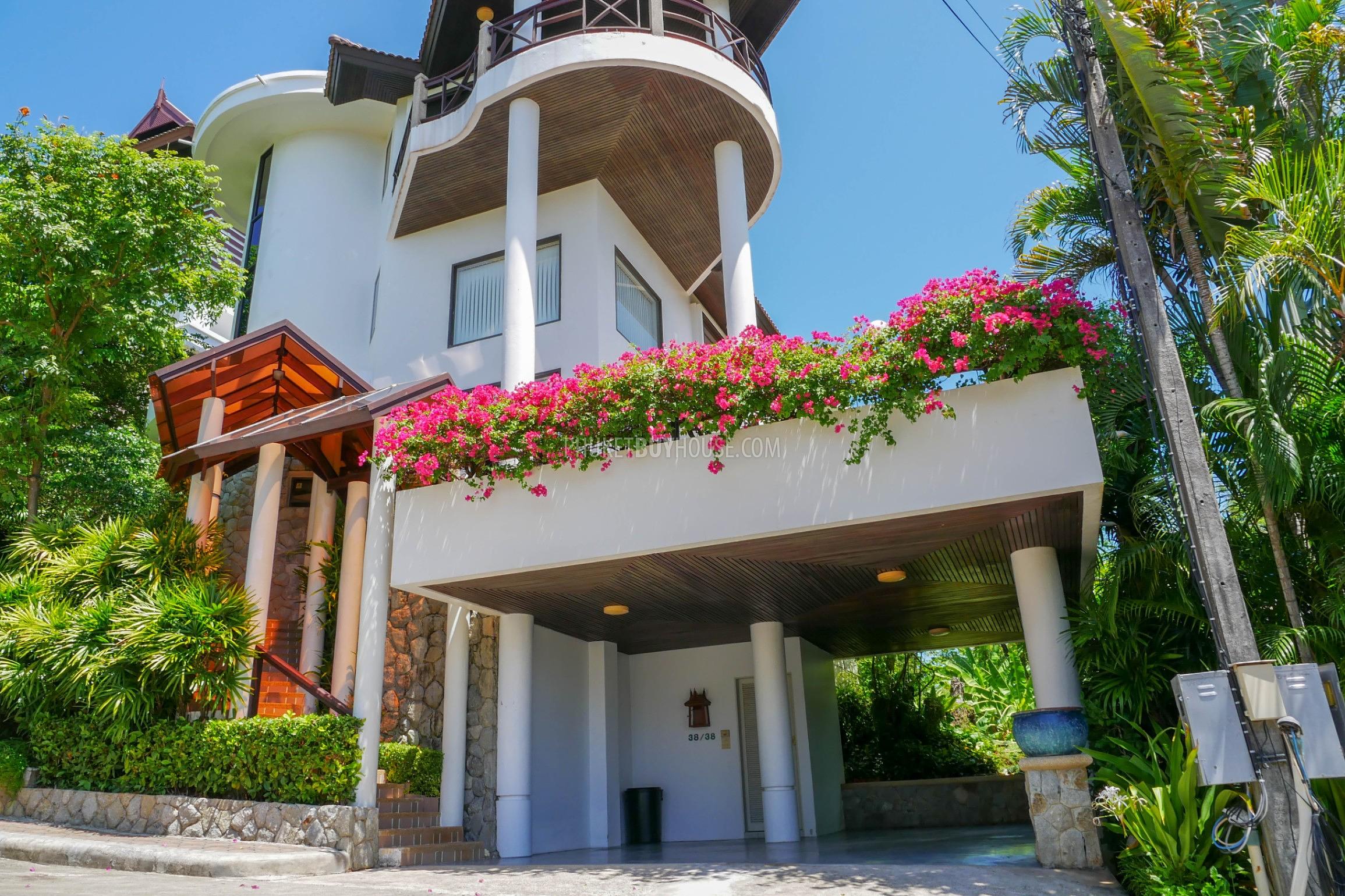 PAN21953: Stunning Three-Bedroom House For Sale With Magnificent Views of Ao Yon Bay and Racha Islands. Photo #17