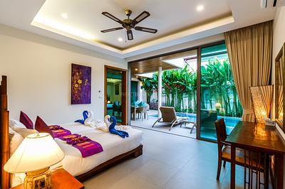 RAW21954: Spacious 4 Bedroom Pool Villa  in Rawai as an Investment Opportunity with a Successful Track Record. Photo #4