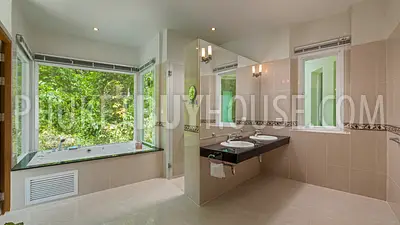 AOP21958: Mesmerizing Three Bedroom Pool Villa for Sale in Ao Po. Photo #6