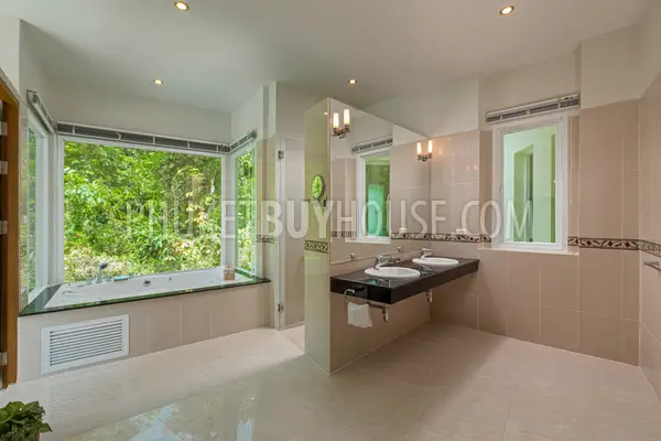 AOP21958: Mesmerizing Three Bedroom Pool Villa for Sale in Ao Po. Fotoğraf #6