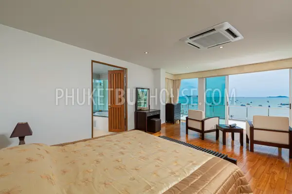 AOP21958: Mesmerizing Three Bedroom Pool Villa for Sale in Ao Po. Fotoğraf #33