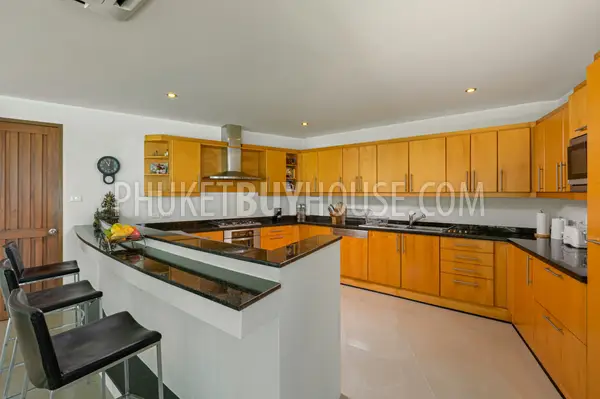 AOP21958: Mesmerizing Three Bedroom Pool Villa for Sale in Ao Po. Fotoğraf #36