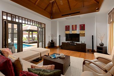 TAL21959: Comfortable Four-Bedroom Villa with Pool Offered for Sale in Cherng Talay. Photo #11
