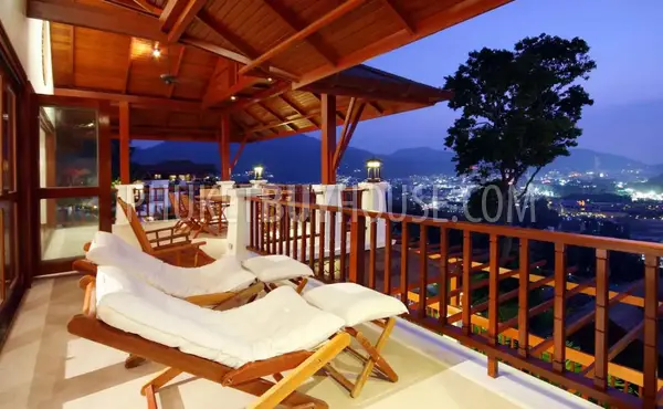 PAT6502: Luxury Villa with Sea View in Patong. Photo #3