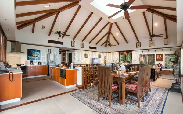 PAT6502: Luxury Villa with Sea View in Patong. Photo #15