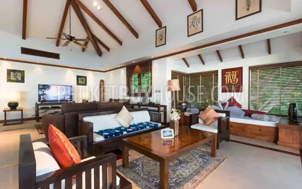 PAT6502: Luxury Villa with Sea View in Patong. Photo #17