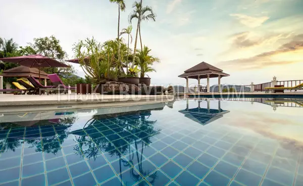 PAT6502: Luxury Villa with Sea View in Patong. Photo #40