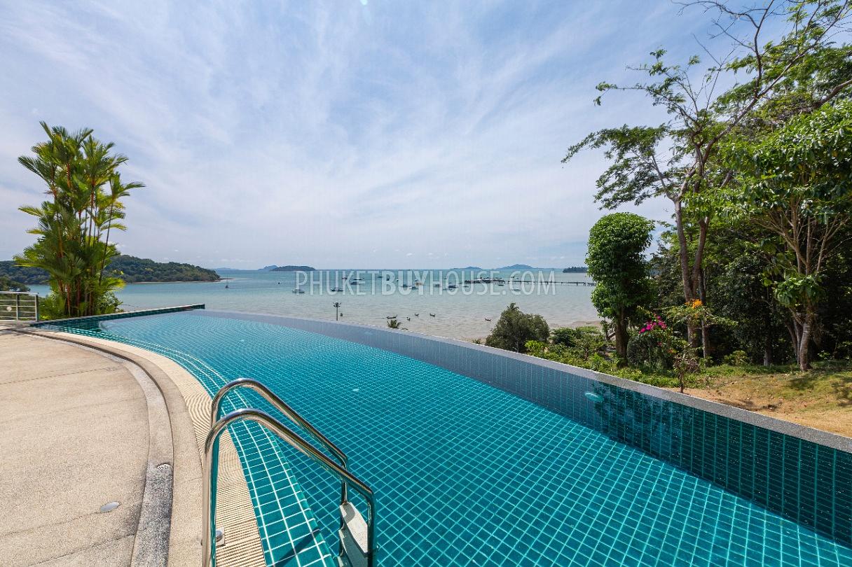 AOP7243: Luxurious Three Bedroom Pool Villa in Ao Po. Photo #45