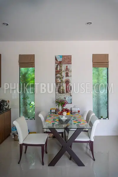 RAW6477: Villa with Pool for Sale in Rawai. Fotoğraf #26