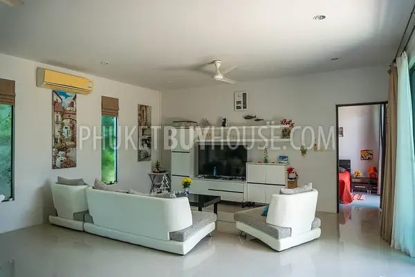 RAW6477: Villa with Pool for Sale in Rawai. Fotoğraf #27