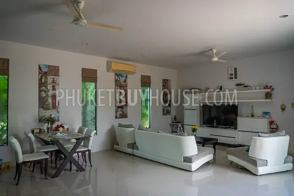 RAW6477: Villa with Pool for Sale in Rawai. Fotoğraf #28
