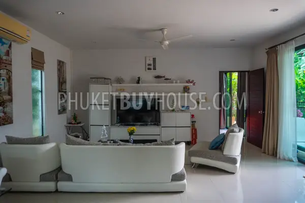 RAW6477: Villa with Pool for Sale in Rawai. Fotoğraf #29
