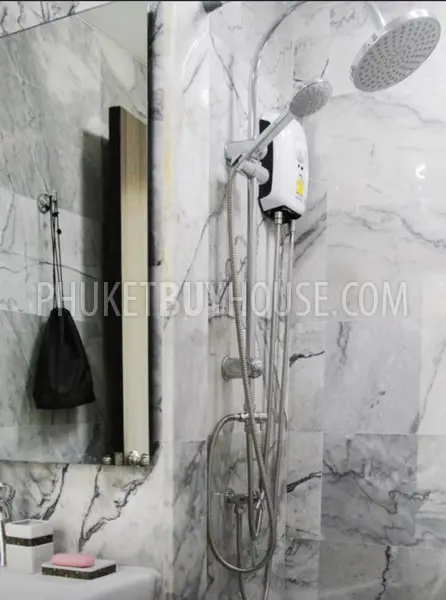 NAI6480: Apartment for Sale in Nai Harn. Photo #10