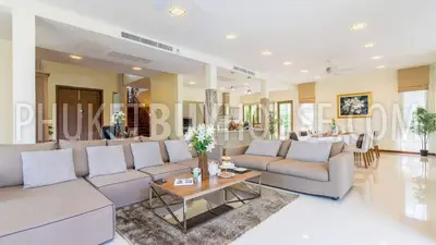 BAN21972: Aesthetic 4 Bedroom Villa for Sale in Bang Tao. Fotoğraf #13