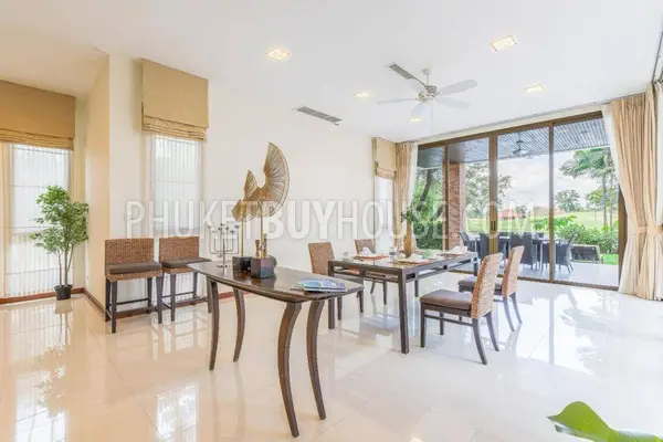BAN21972: Aesthetic 4 Bedroom Villa for Sale in Bang Tao. Fotoğraf #19