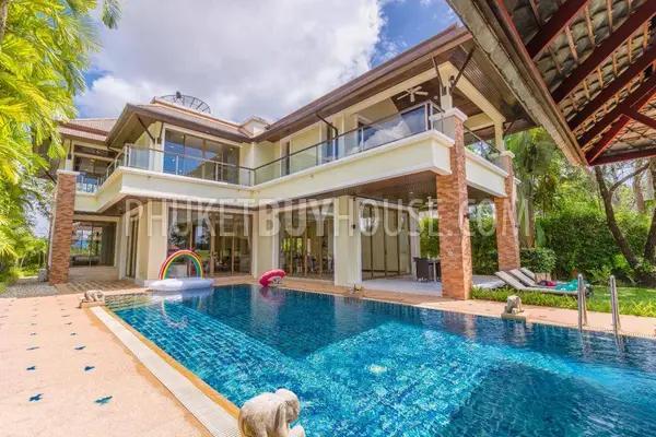 BAN21972: Aesthetic 4 Bedroom Villa for Sale in Bang Tao. Fotoğraf #2