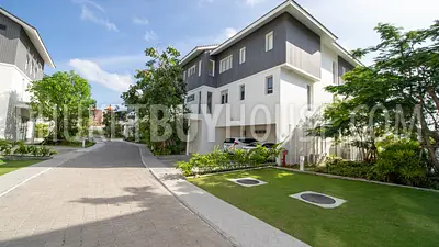 BAN21976: Outstanding 3 Bedroom Apartment For Sale With Lakeview in Bang Tao. Fotoğraf #12