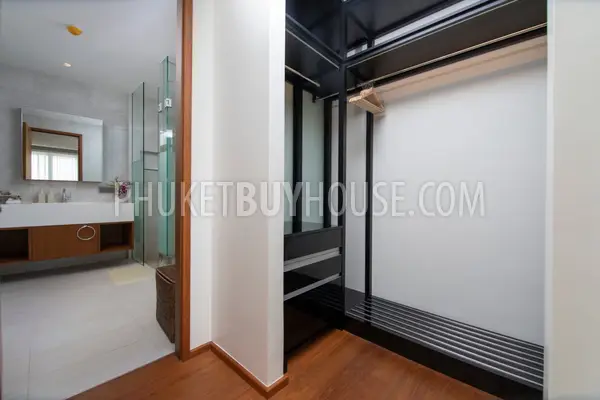 BAN21976: Outstanding 3 Bedroom Apartment For Sale With Lakeview in Bang Tao. 照片 #13