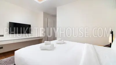 BAN21976: Outstanding 3 Bedroom Apartment For Sale With Lakeview in Bang Tao. Fotoğraf #16