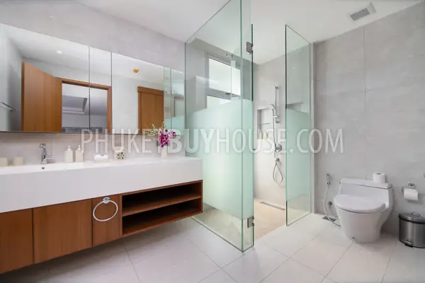 BAN21976: Outstanding 3 Bedroom Apartment For Sale With Lakeview in Bang Tao. 照片 #45