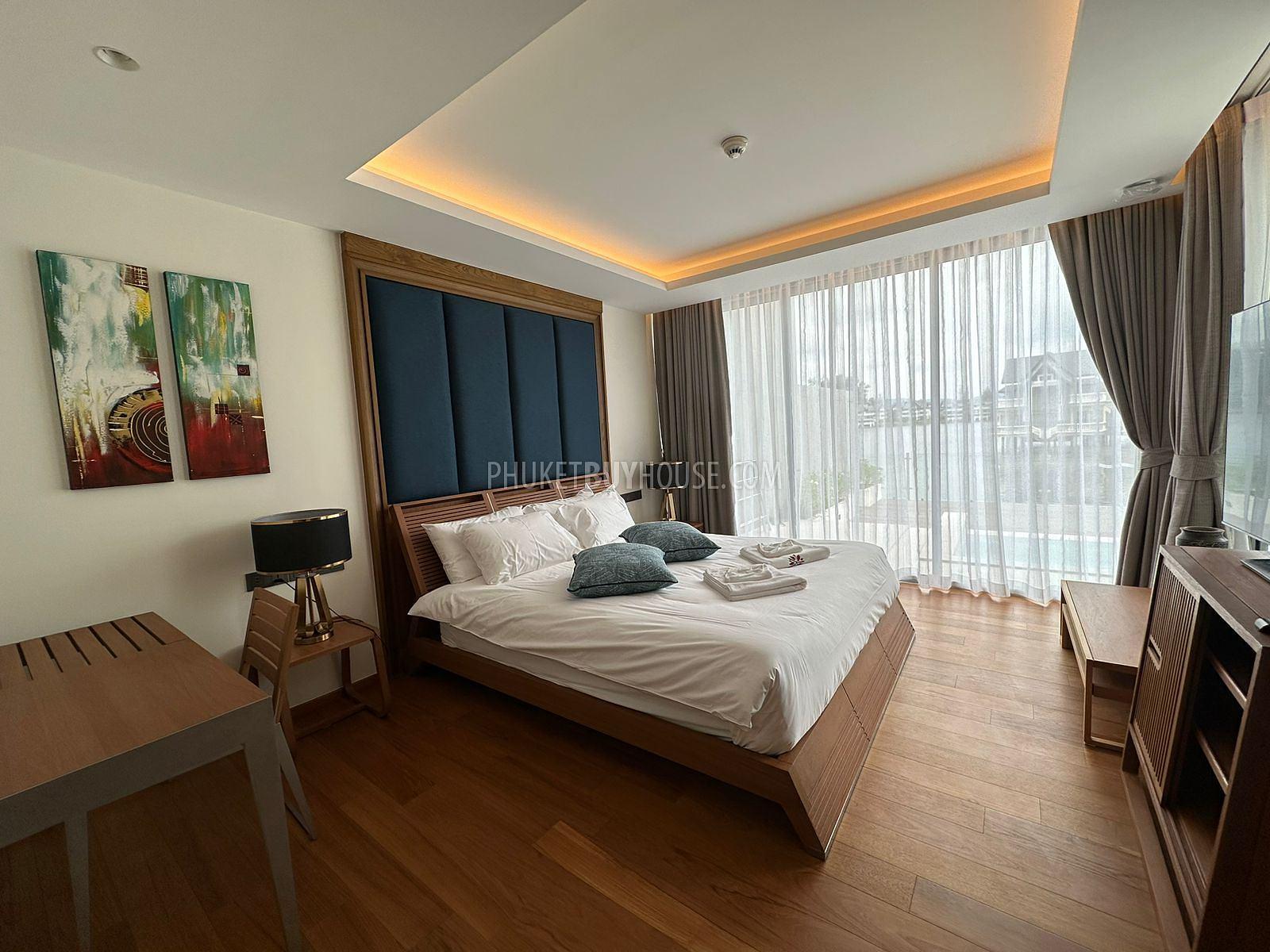 BAN21977: Splendid 2 Bedroom Apartments with Lakeview For Sale in Bang Tao. Photo #5