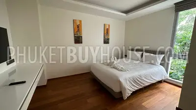 BAN21977: Splendid 2 Bedroom Apartments with Lakeview For Sale in Bang Tao. Fotoğraf #19
