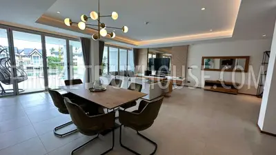 BAN21977: Splendid 2 Bedroom Apartments with Lakeview For Sale in Bang Tao. Fotoğraf #20