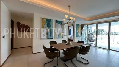 BAN21977: Splendid 2 Bedroom Apartments with Lakeview For Sale in Bang Tao. Fotoğraf #11