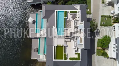 BAN21977: Splendid 2 Bedroom Apartments with Lakeview For Sale in Bang Tao. Fotoğraf #49