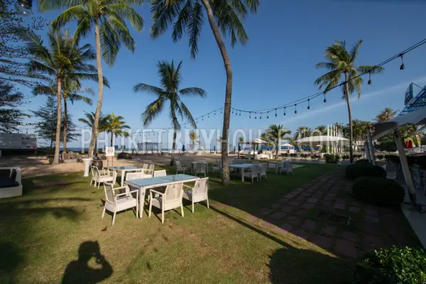BAN21977: Splendid 2 Bedroom Apartments with Lakeview For Sale in Bang Tao. Photo #45