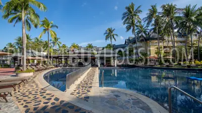 BAN21977: Splendid 2 Bedroom Apartments with Lakeview For Sale in Bang Tao. Fotoğraf #48