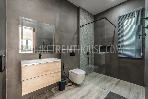 RAW21980: Luxurious, modern villa with pool and garden in Rawai. 照片 #31