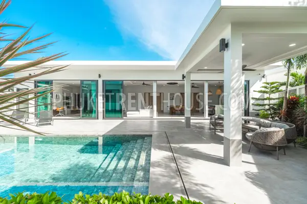 RAW21980: Luxurious, modern villa with pool and garden in Rawai. 照片 #61