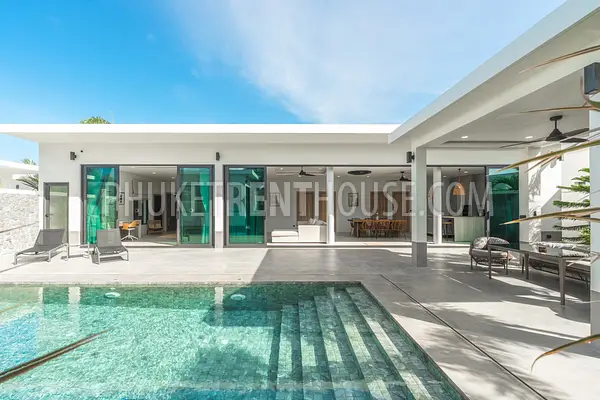 RAW21980: Luxurious, modern villa with pool and garden in Rawai. 照片 #42