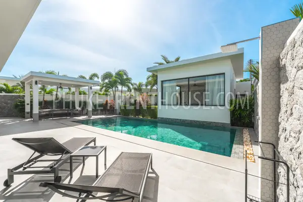 RAW21980: Luxurious, modern villa with pool and garden in Rawai. 照片 #52